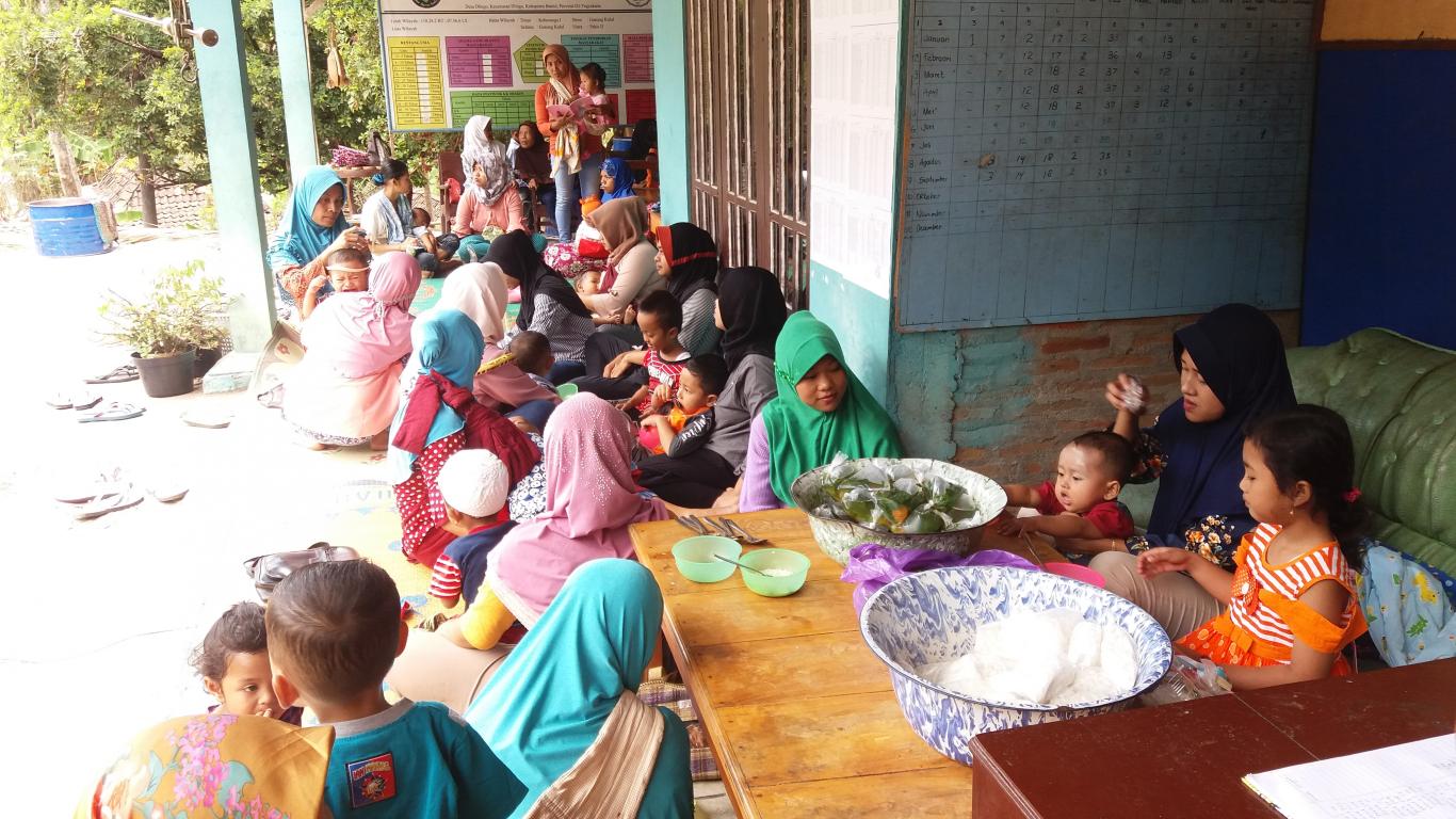 Pelaksanaan Posyandu Balita dan Lansia Rutin Bulan Ini